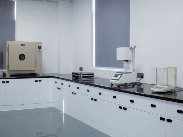 實(shí)驗(yàn)設(shè)備